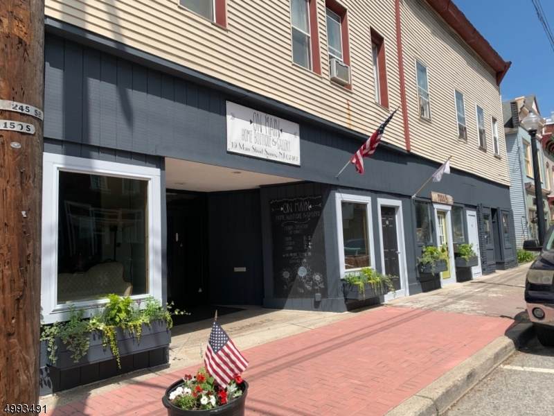 19 Main St - Photo 1