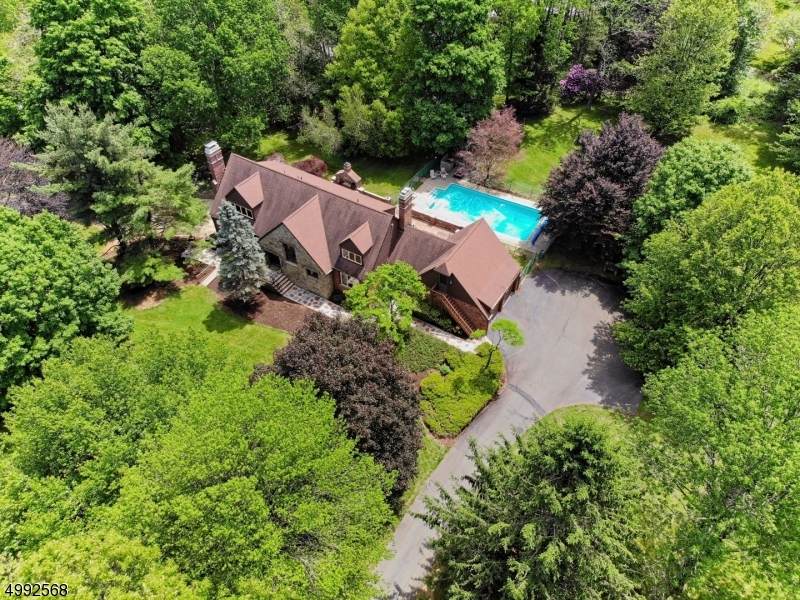 333 Stanhope Rd - Photo 1