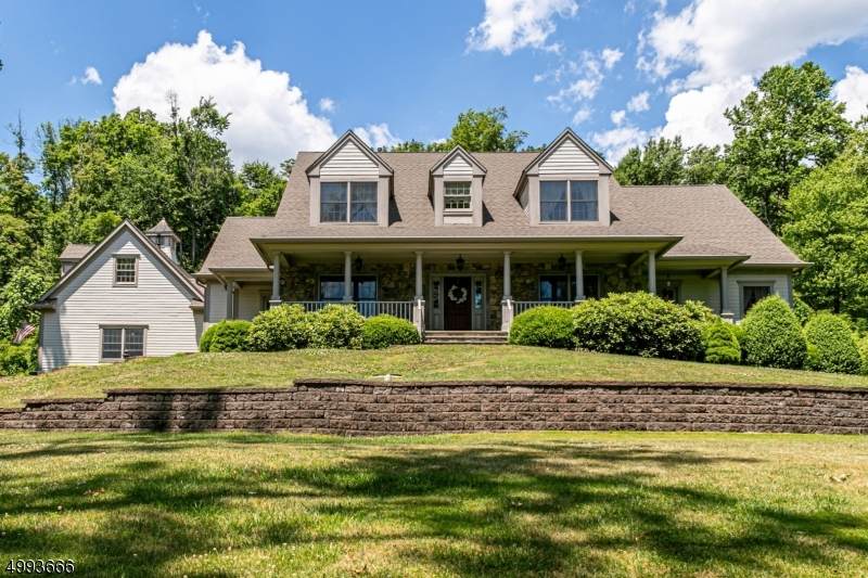 95 Mountain Ave - Photo 1