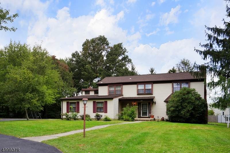 24 Jason Ct - Photo 1