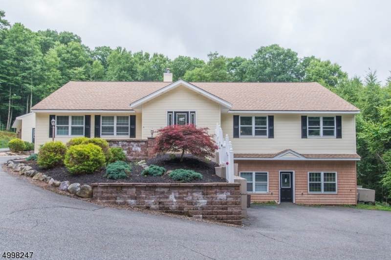 1455 Macopin Rd - Photo 1
