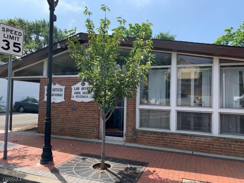 1763 Springfield Ave - Photo 1