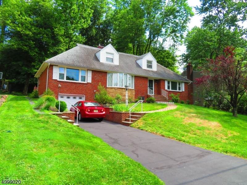 70 Jacobus Ave - Photo 1