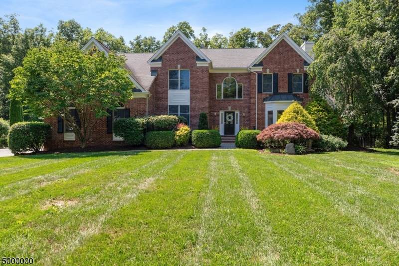 4 Kingsbrook Ct - Photo 1