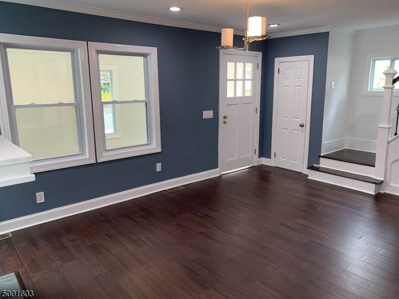 443 Washington Ave - Photo 1