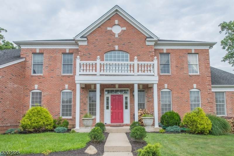 3 Crownview Ct - Photo 1