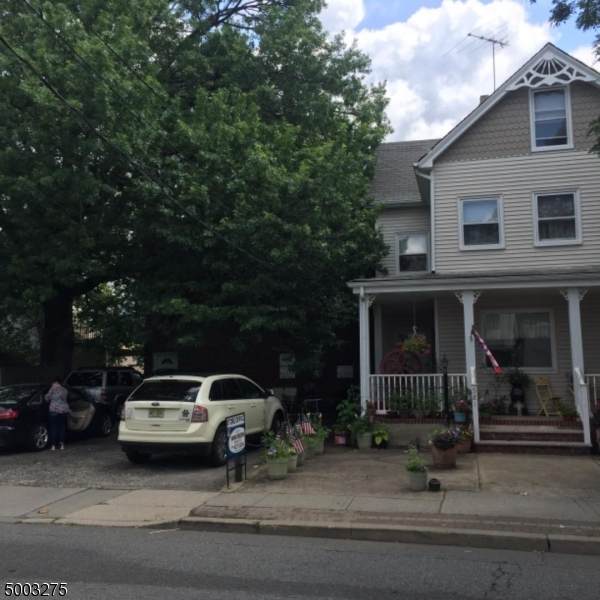 581 Lafayette Ave - Photo 1