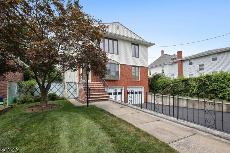 69 Rector St - Photo 1