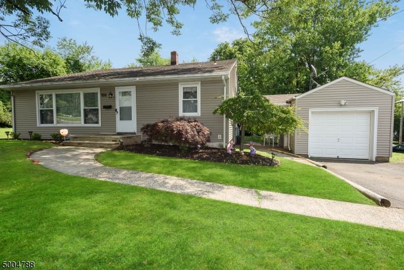 700 Vosseller Ave - Photo 1