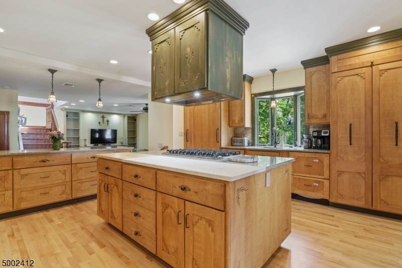 237 Stirling Rd - Photo 1