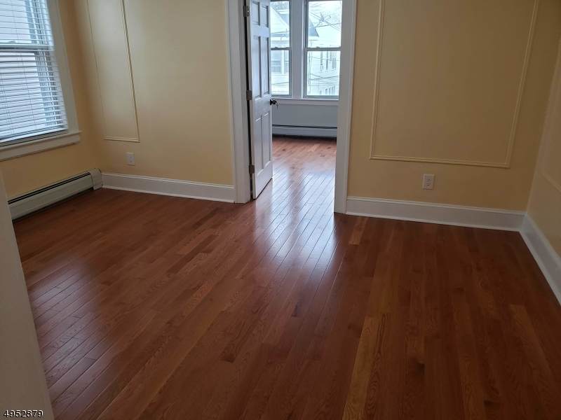 17 Nelson Pl - Photo 1