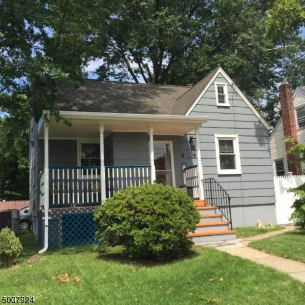 529 E Elm St - Photo 1
