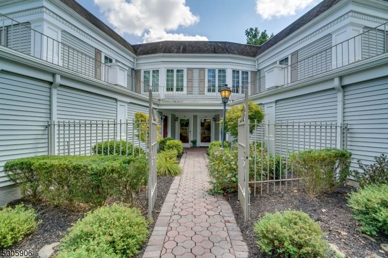 149 Terrace Dr - Photo 1