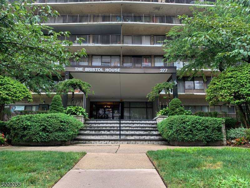 277 Prospect Ave - Photo 1