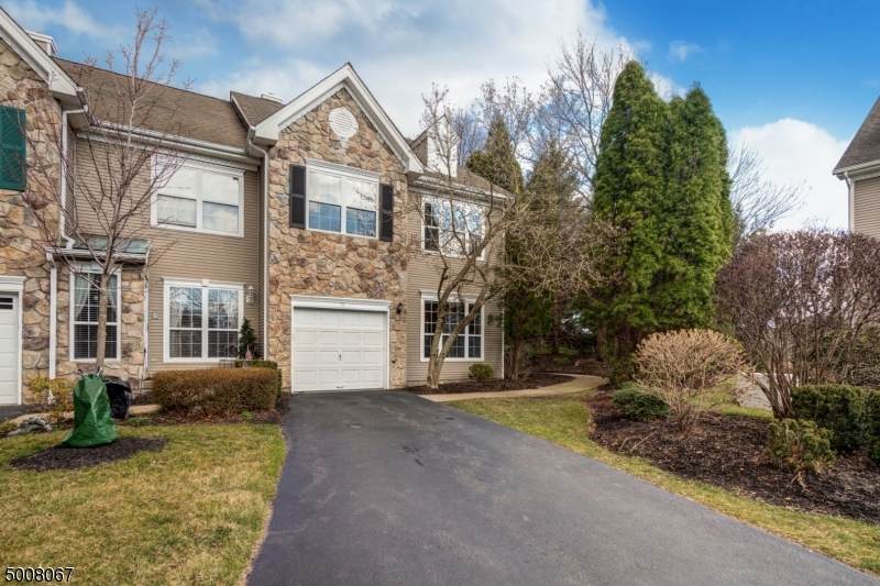 96 Dorchester Dr - Photo 1