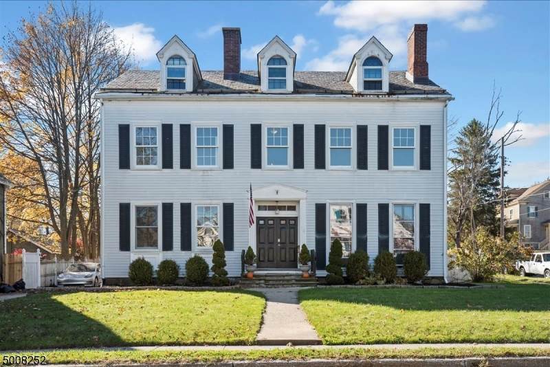 14 Liberty St - Photo 1