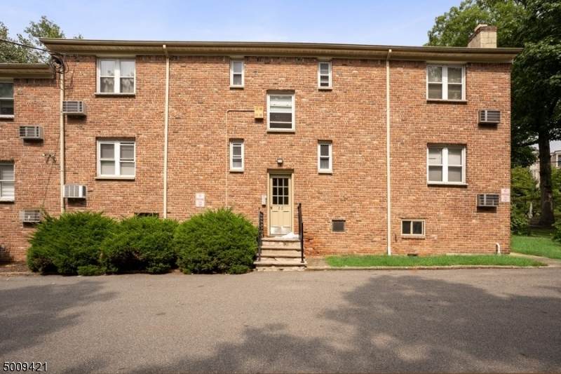 300 Wilson Rd Unit 22B - Photo 1