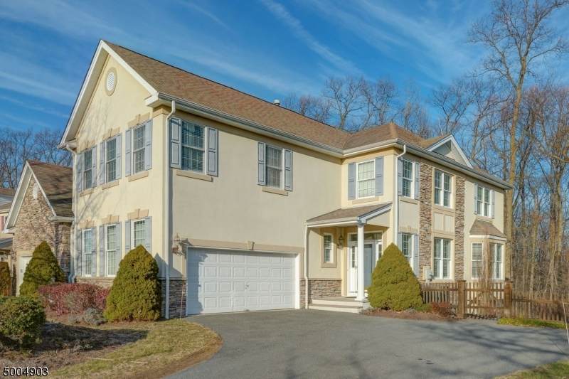10 Wyckoff Way - Photo 1