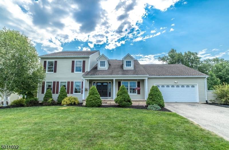 12 Fieldstone Dr - Photo 1