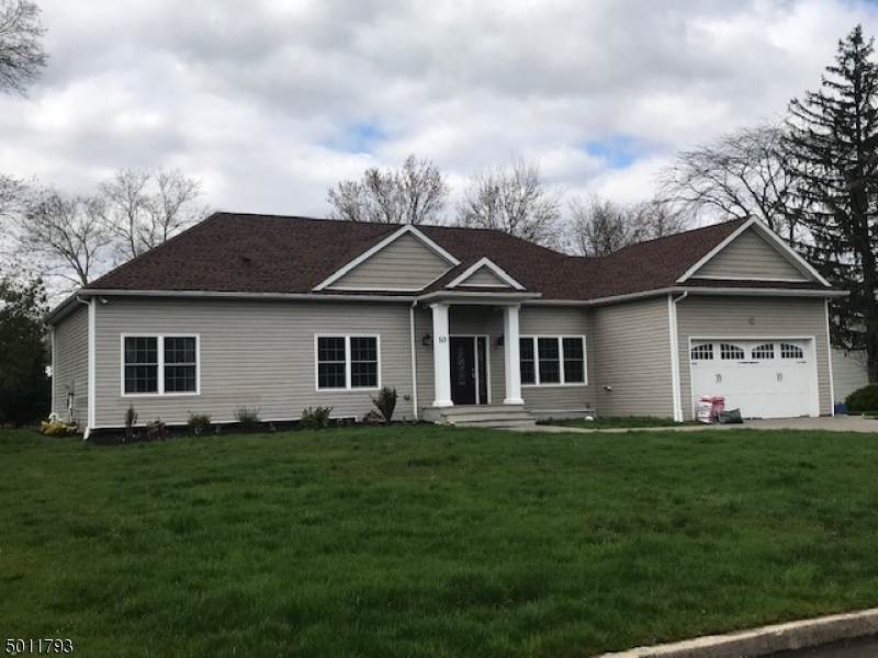 10 Buckingham Cir - Photo 1