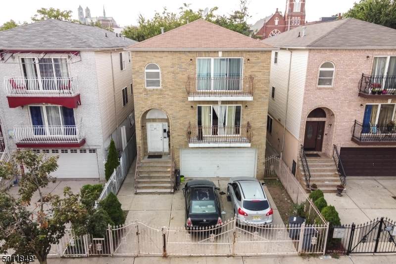 179 Broad St. - Photo 1