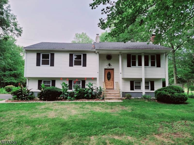 31 Cross Rd - Photo 1