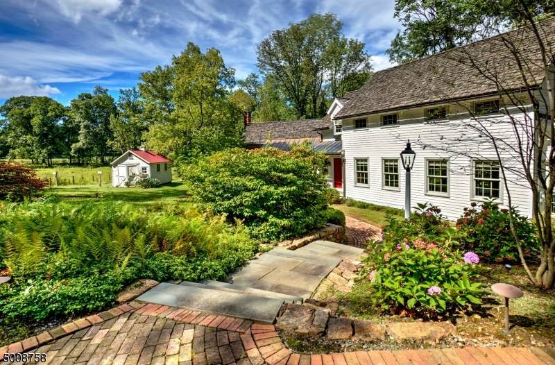 19 Hollow Brook Rd - Photo 1