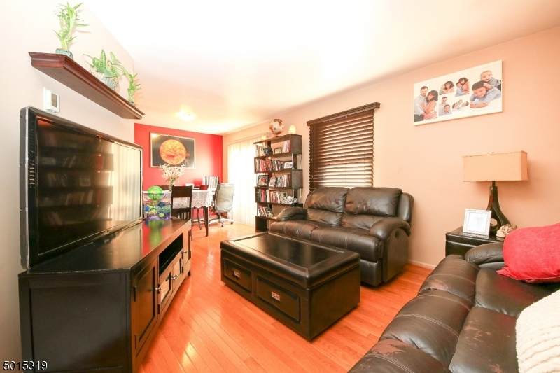 483 Forest St - Photo 1