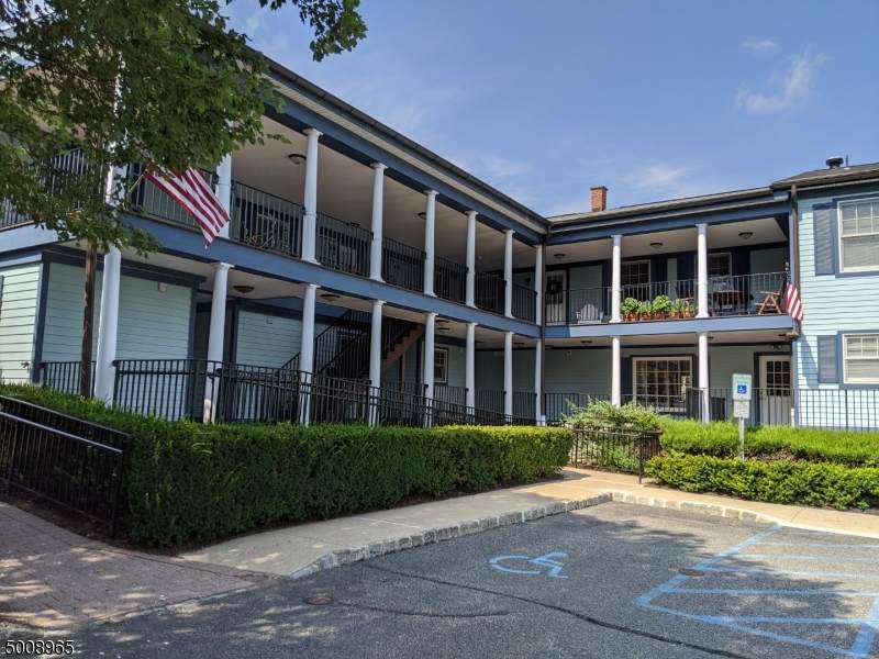76 Main Street - Apt. F - Photo 1
