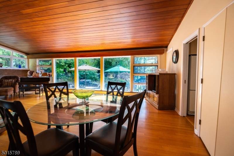 84 Fairfield Rd - Photo 1