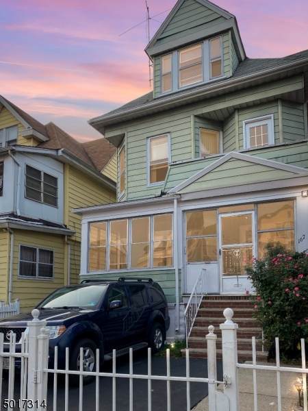 167 N 14Th St - Photo 1