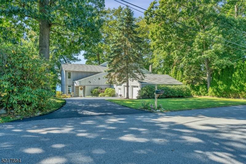 7 S Bertrand Rd - Photo 1