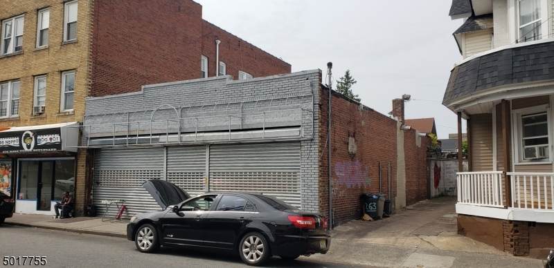 266 Graham Ave - Photo 1