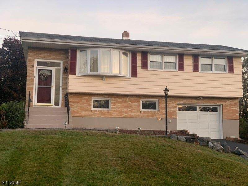 10 Ward St - Photo 1