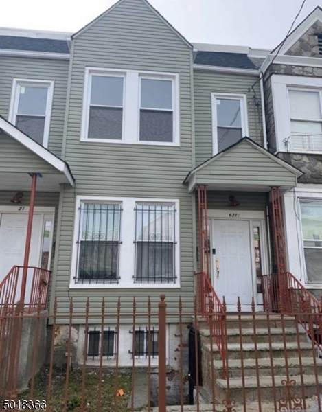 621 Bramhall Ave - Photo 1