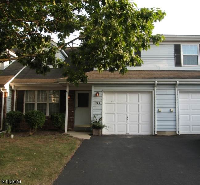 224 Coldspring Ct - Photo 1