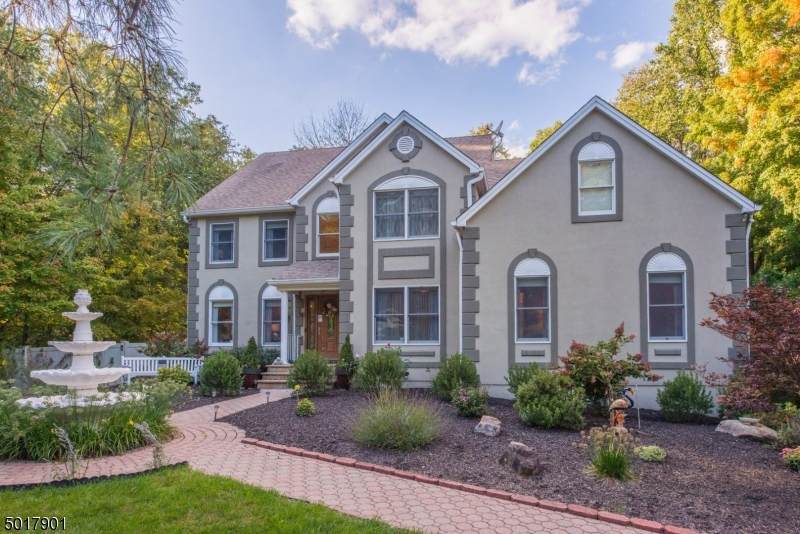 38 Wilkeshire Blvd - Photo 1