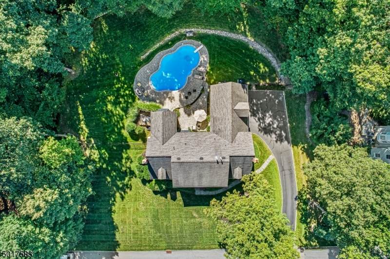 32 Brookrace Dr - Photo 1
