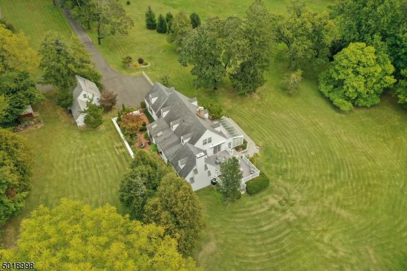 895 Old York Rd - Photo 1