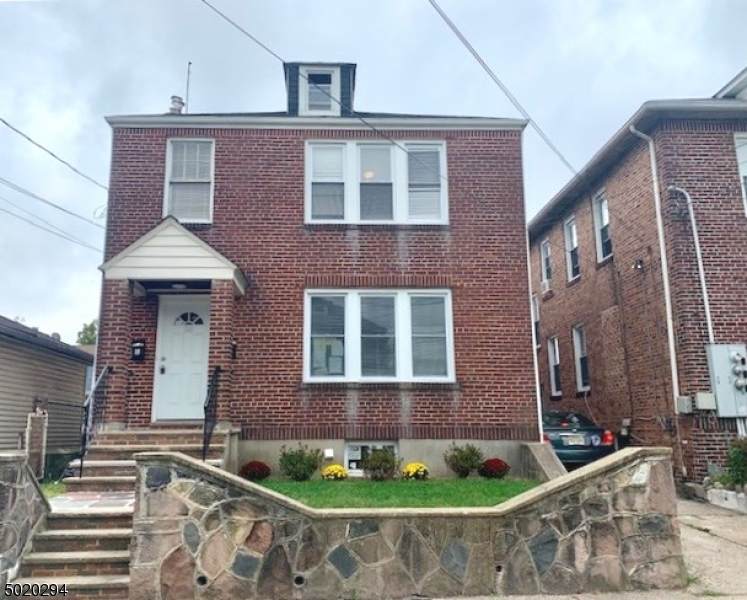 58 Floyd Ave - Photo 1