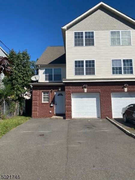 475 Alden St - Photo 1