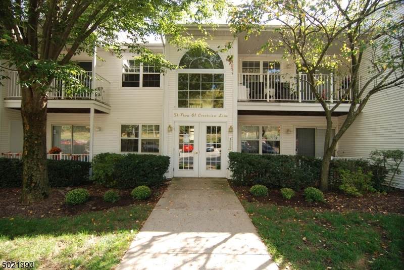 53 Crestview La - Photo 1