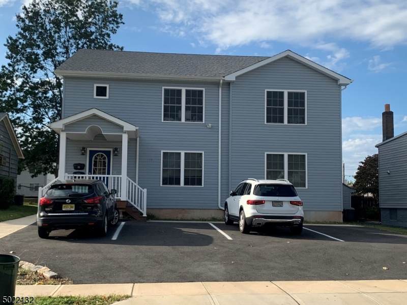 133 Humboldt St - Photo 1