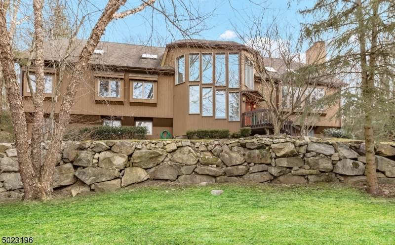 55 S Glen Rd - Photo 1