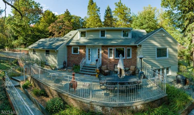 41 North Briarcliff Rd - Photo 1