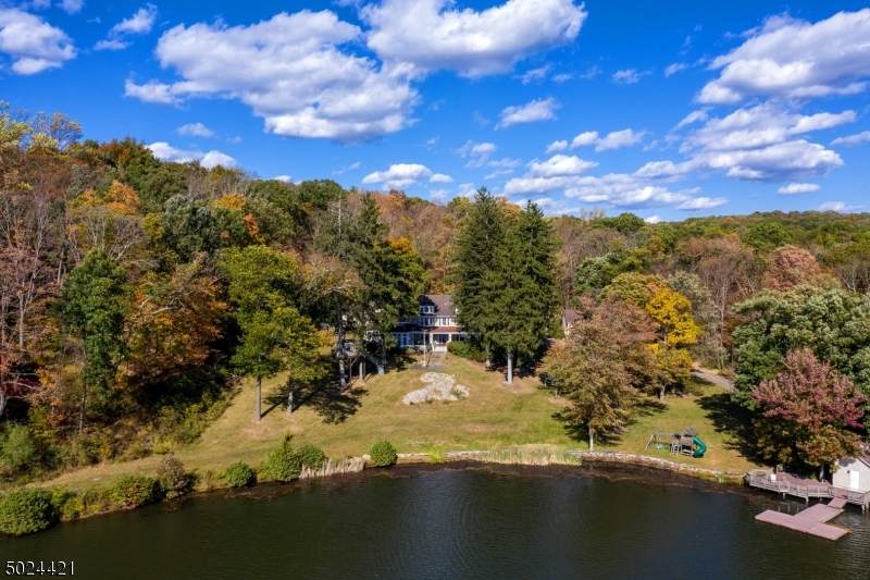 1 Brook Valley Ter - Photo 1
