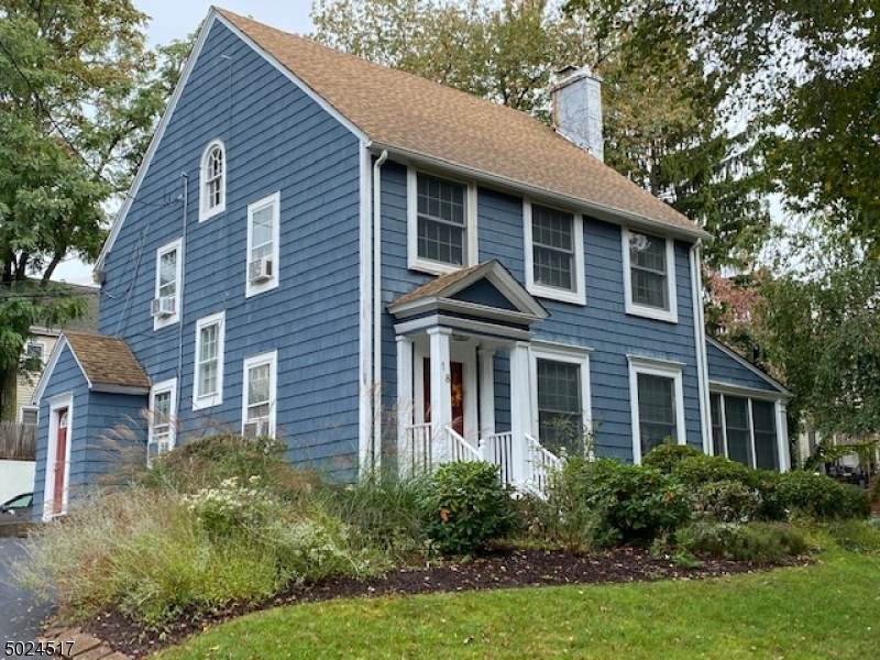 18 Macculloch Ave - Photo 1