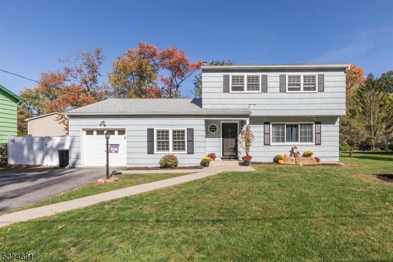 21 Beacon Rd - Photo 1