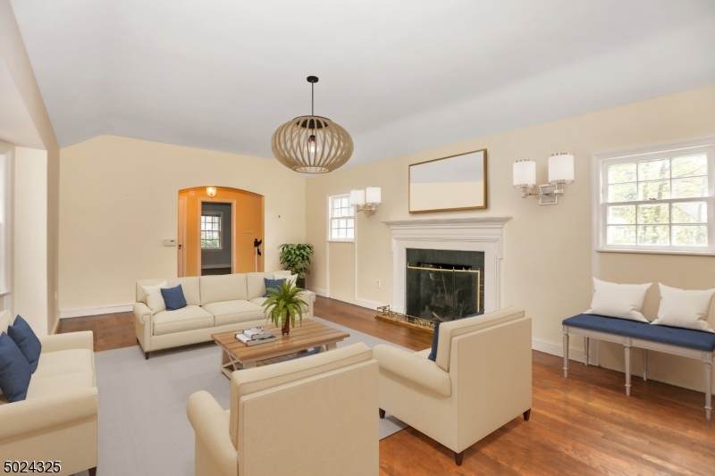 36 Colonial Way - Photo 1