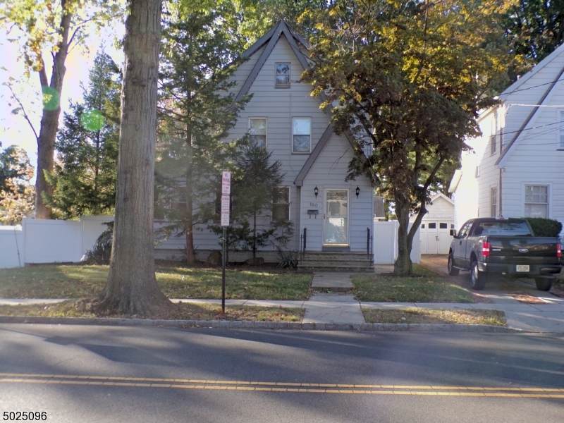 160 W Colfax Ave - Photo 1